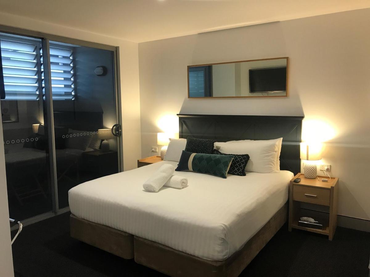 Crown On Darby Newcastle Aparthotel Eksteriør bilde