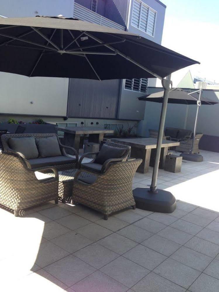 Crown On Darby Newcastle Aparthotel Eksteriør bilde