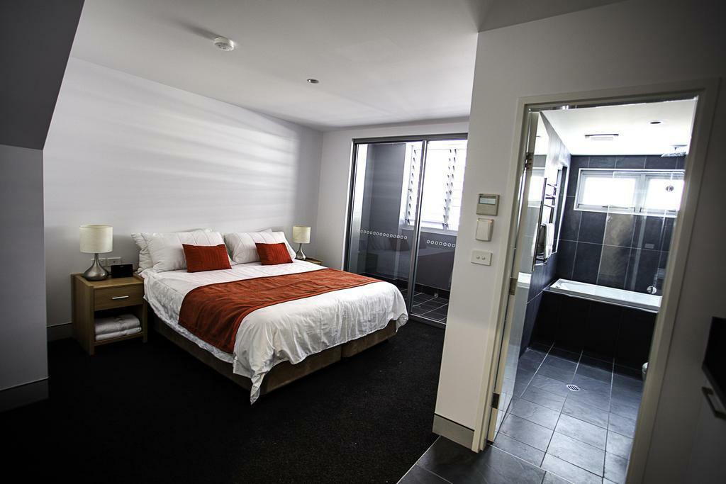 Crown On Darby Newcastle Aparthotel Eksteriør bilde